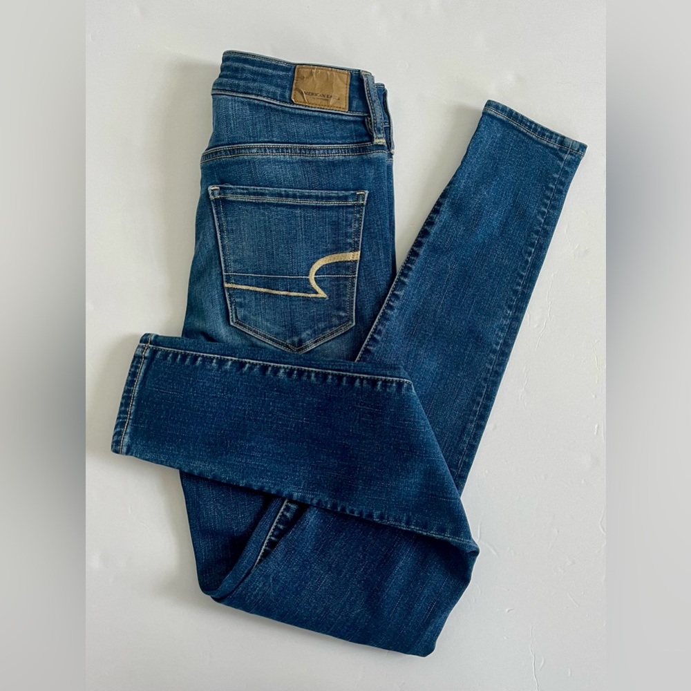 American Eagle Super Stretch Super Hi-Rise Jeggings Skinny Jeans Size 2